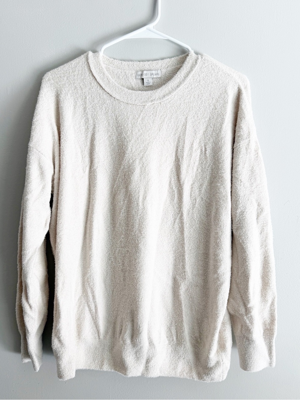 Barefoot dreams crewneck pullover size small cream